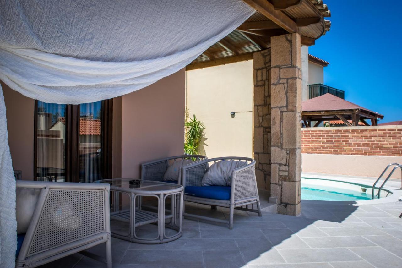 Niriides Luxury Villas Hersonissos  Zewnętrze zdjęcie