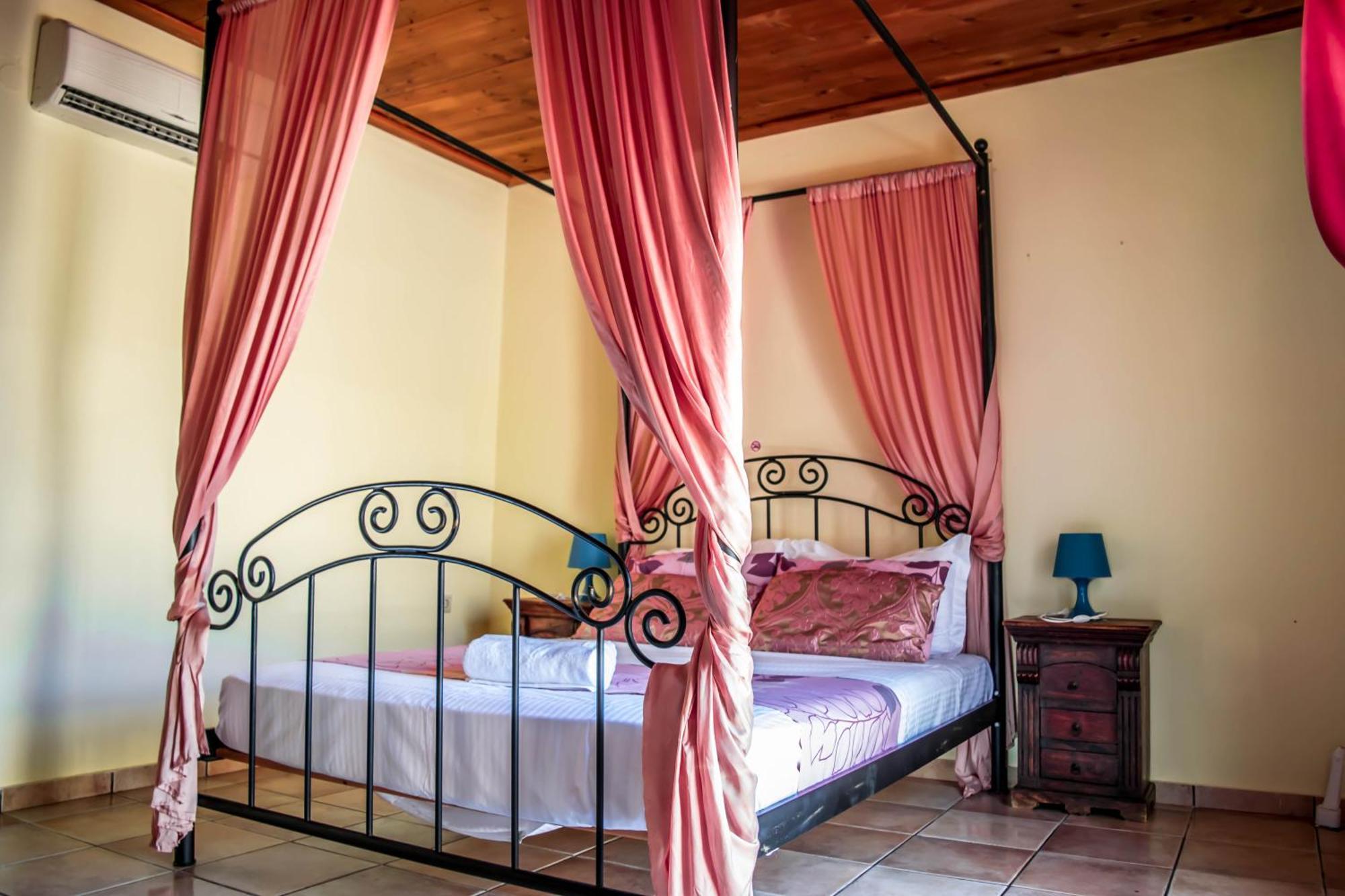 Niriides Luxury Villas Hersonissos  Zewnętrze zdjęcie
